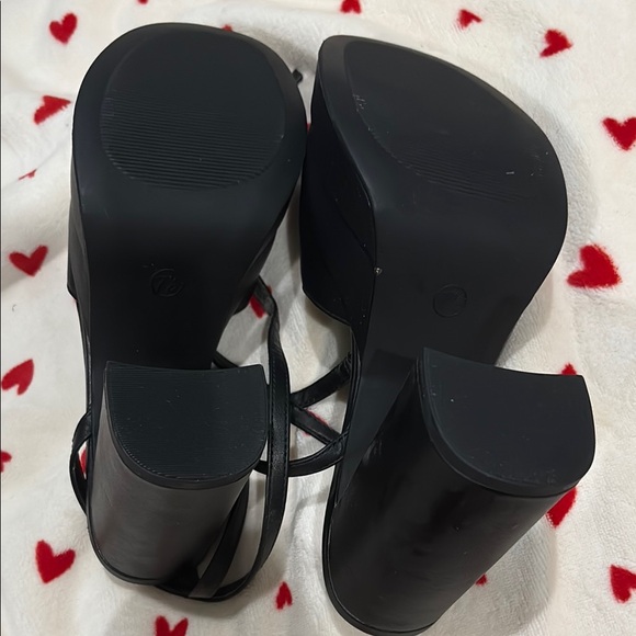 Wild Fable Black Platform Heels with Chunky Sole size 7.5 - Picture 5 of 5